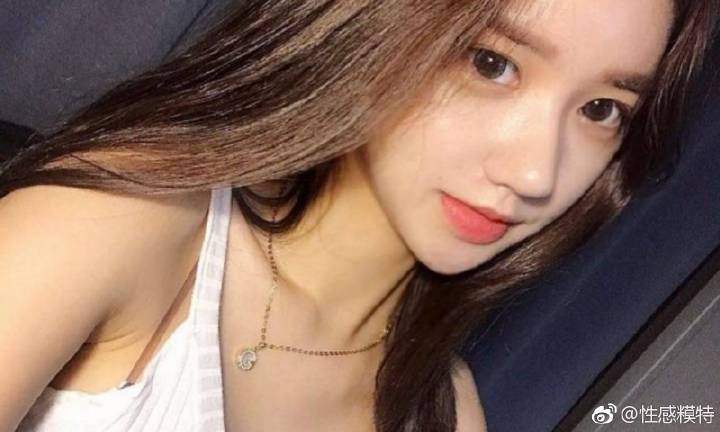 黄仁勋首次用中文演讲：很紧张